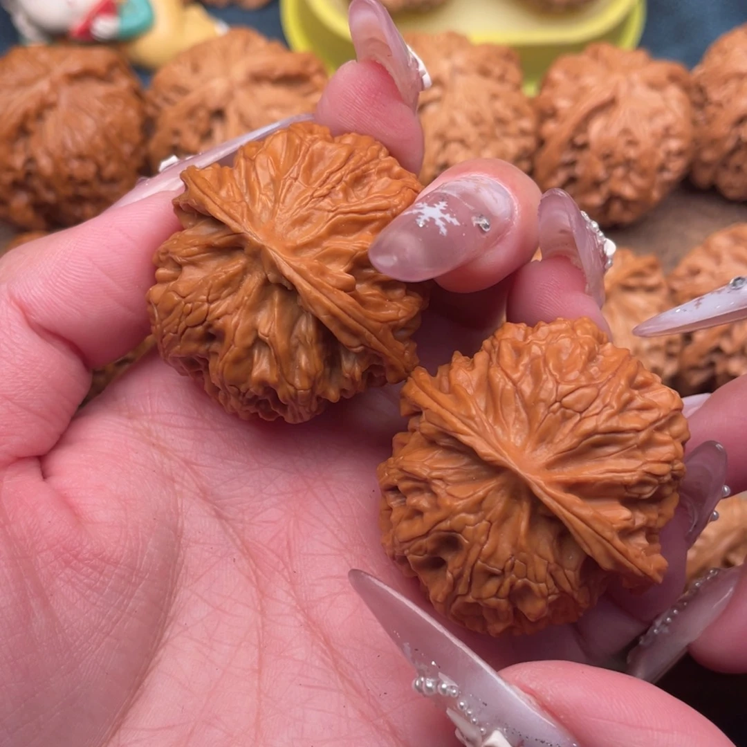 文玩核桃把件全品精配红皮苹果园41