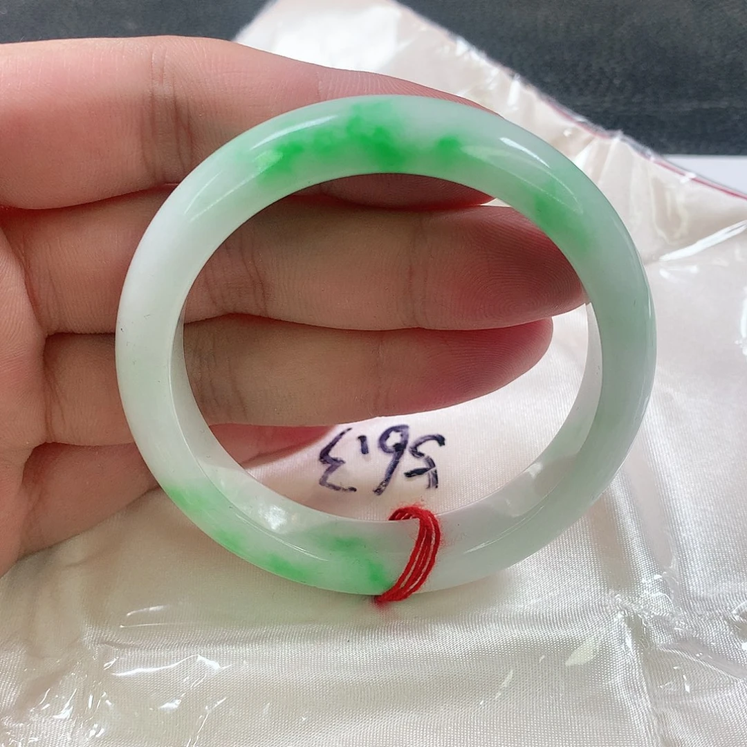 未镶嵌手镯翡翠323号