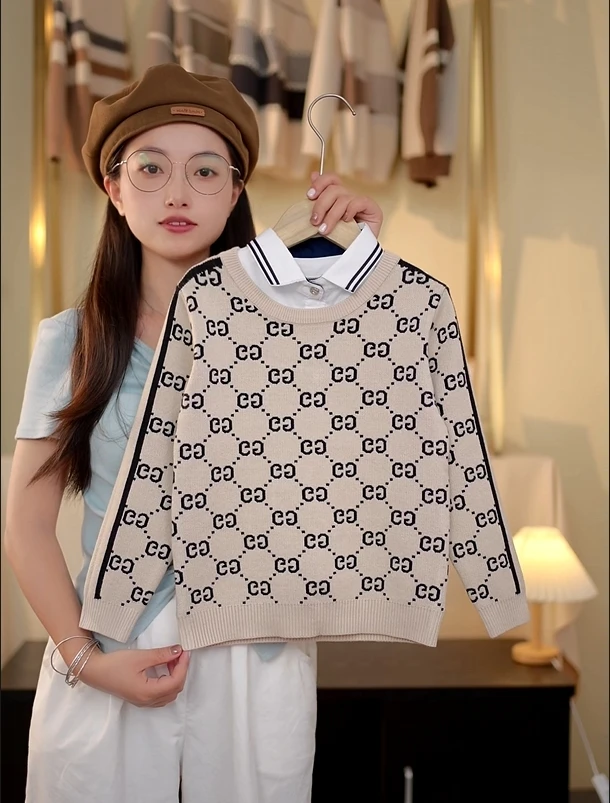 2025童装长袖儿童时尚打底圆领休闲百搭印花春秋套头