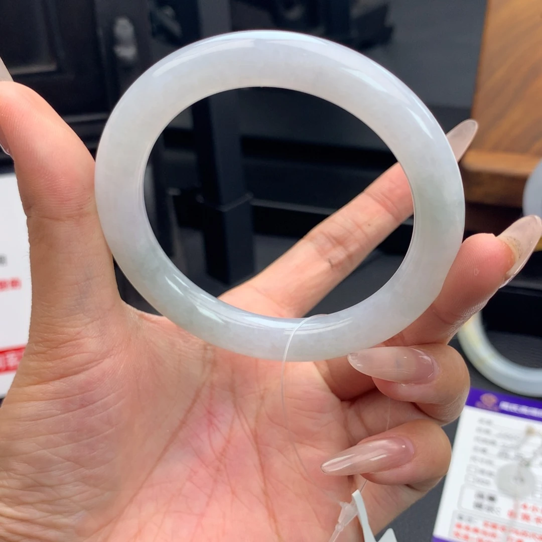 未镶嵌手镯翡翠011