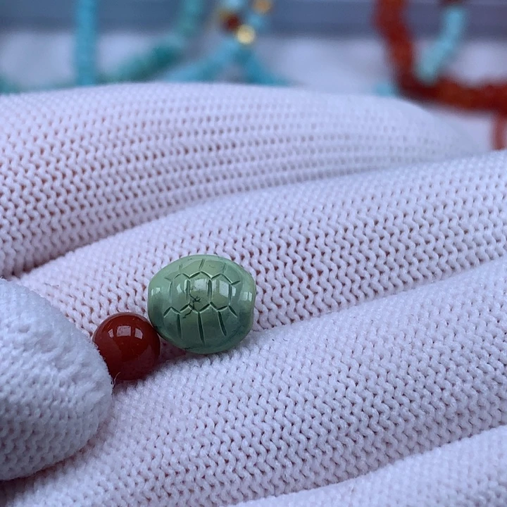 南红玛瑙未镶嵌珠宝奇石