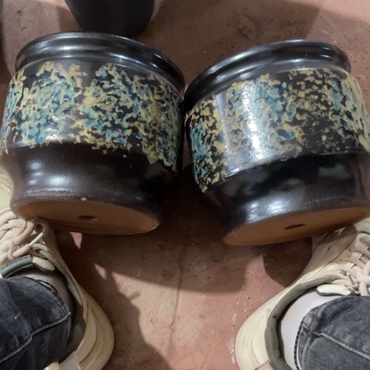 紫砂花盆口径21高度18两只