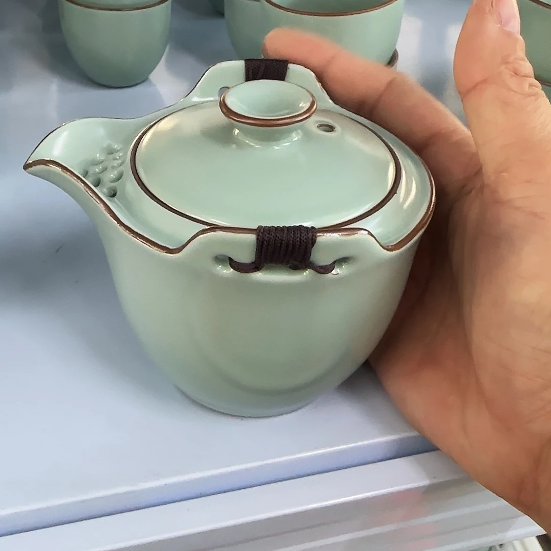 瓷片开播福利。。。。。。