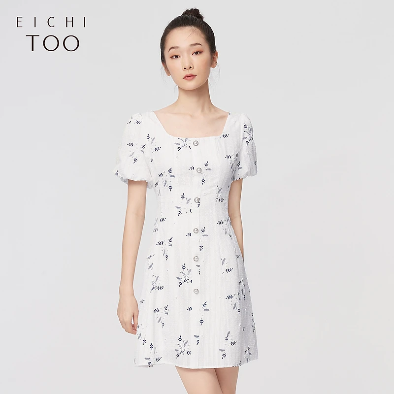 A爱居兔夏季女装方领印花法式收腰气质连衣裙EQLBJ2M817A