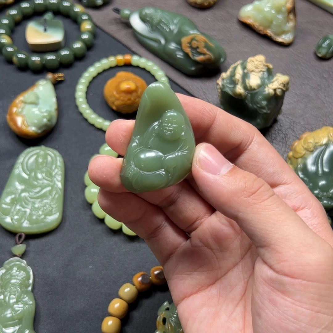 银***九岫岩老玉（透闪石质玉）未镶嵌颈饰