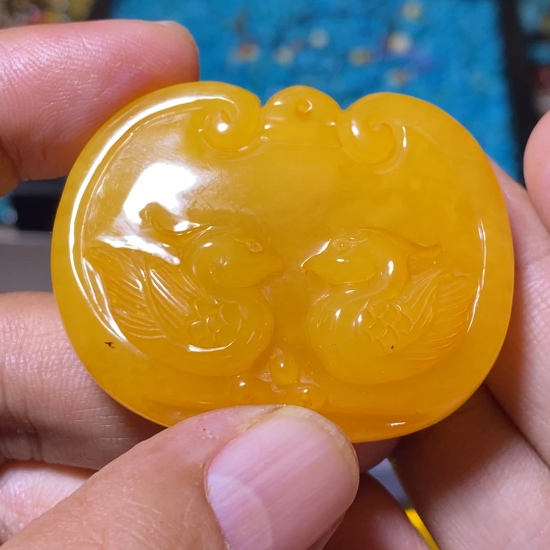 蜜蜡未镶嵌裸石配饰