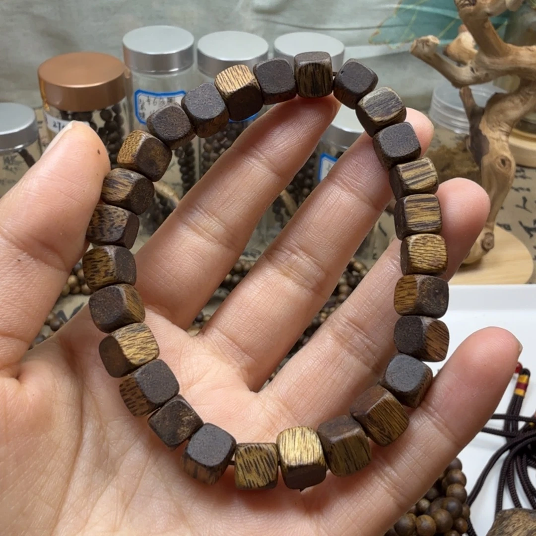 沉香碎屑沉香卡7方糖珠