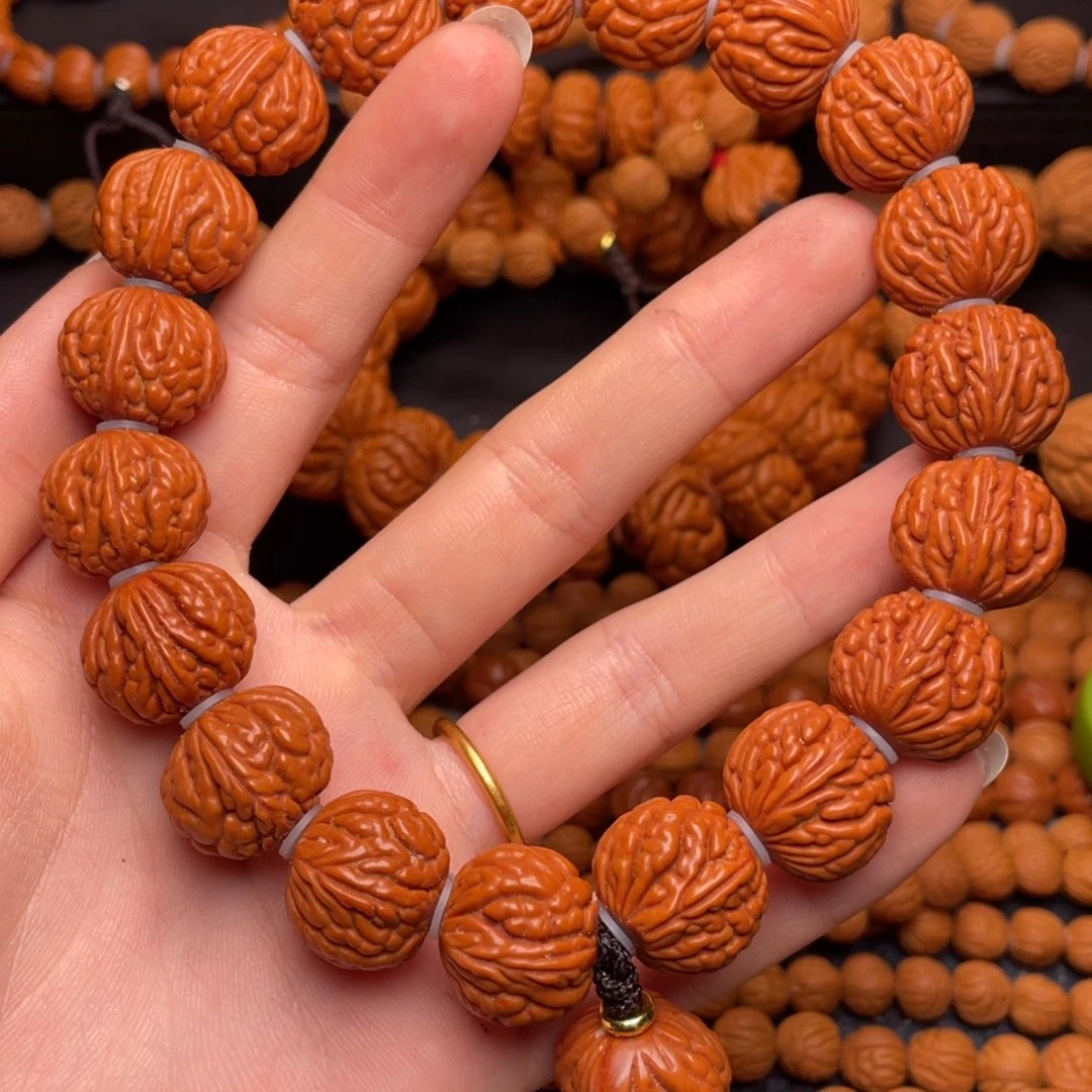 桃核吊坠荔枝18。