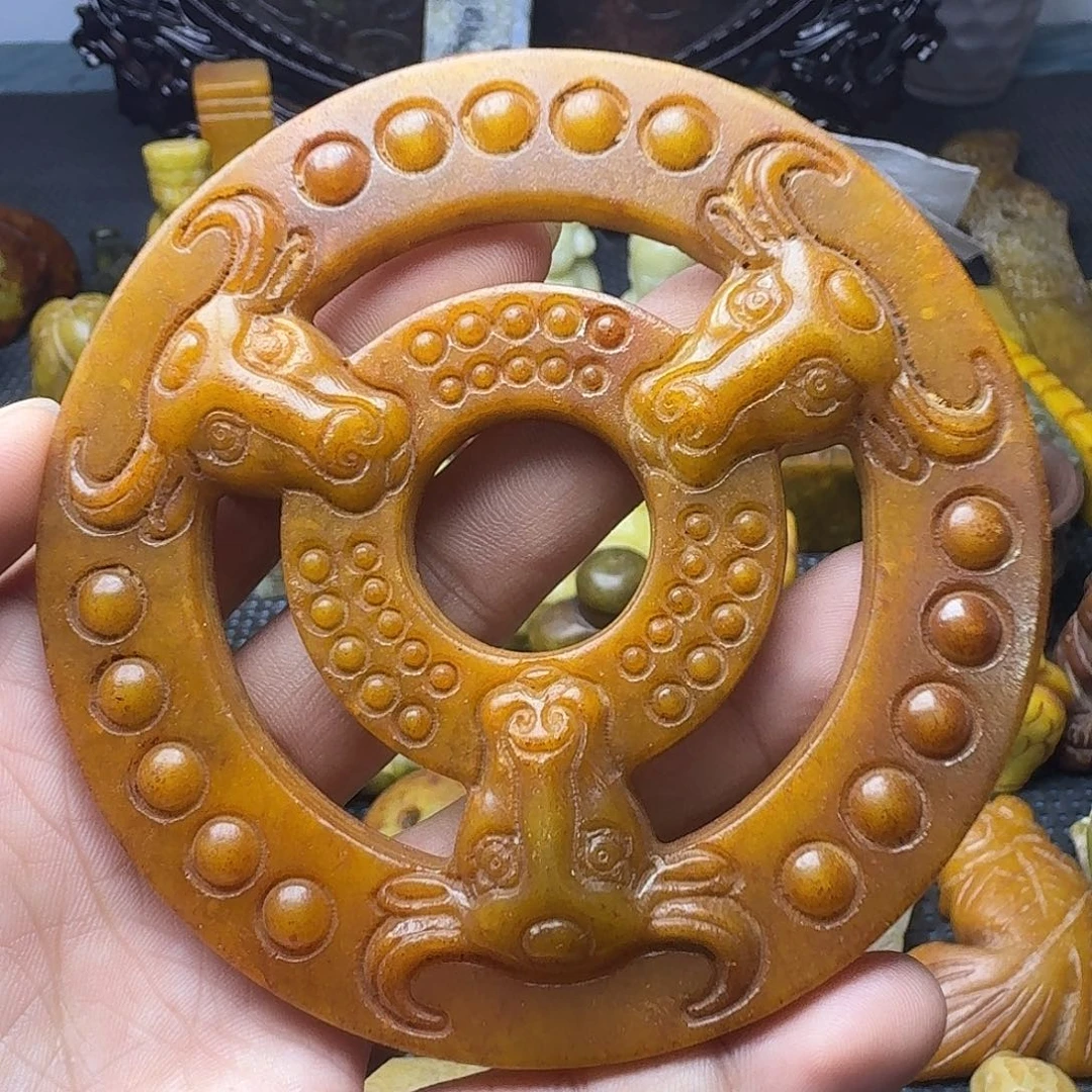 白玉菩提吊坠。。。