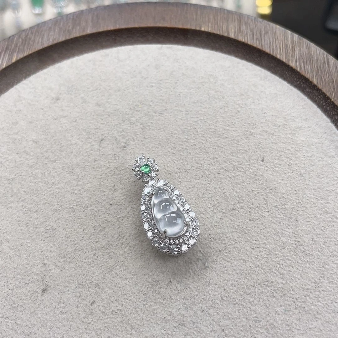 翡翠银S925镶嵌颈饰