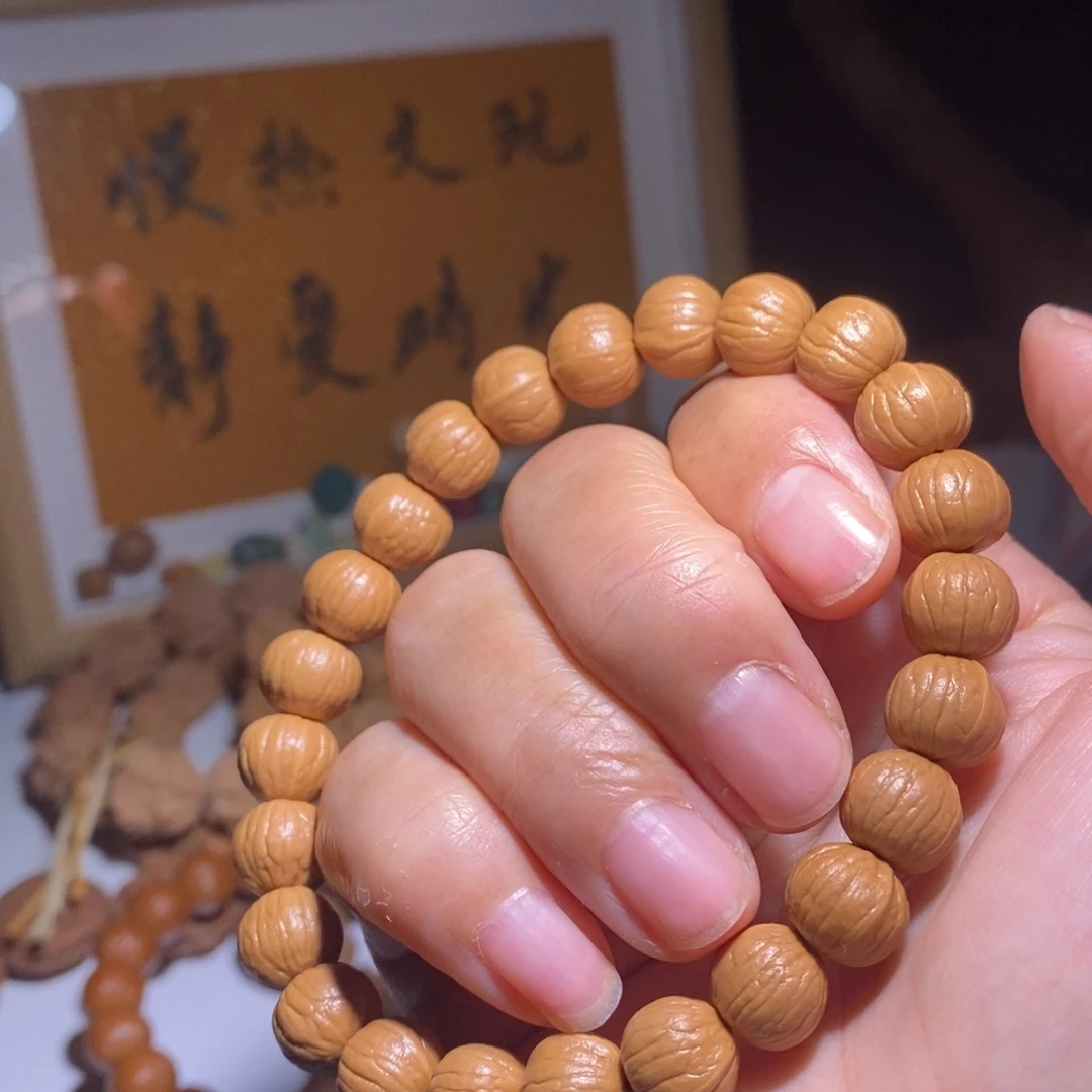 吊坠猴头核桃始****凡猴头