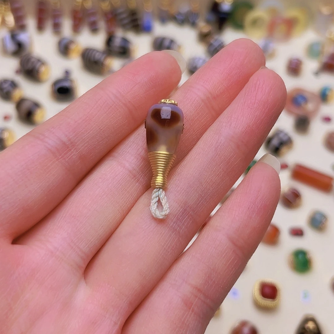 玛瑙/玉髓未镶嵌卡9.3