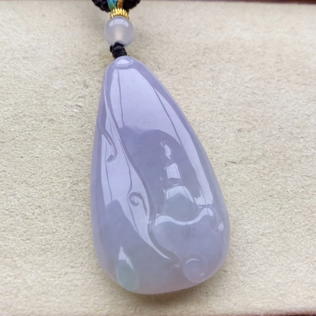 翡翠未镶嵌颈饰吊坠