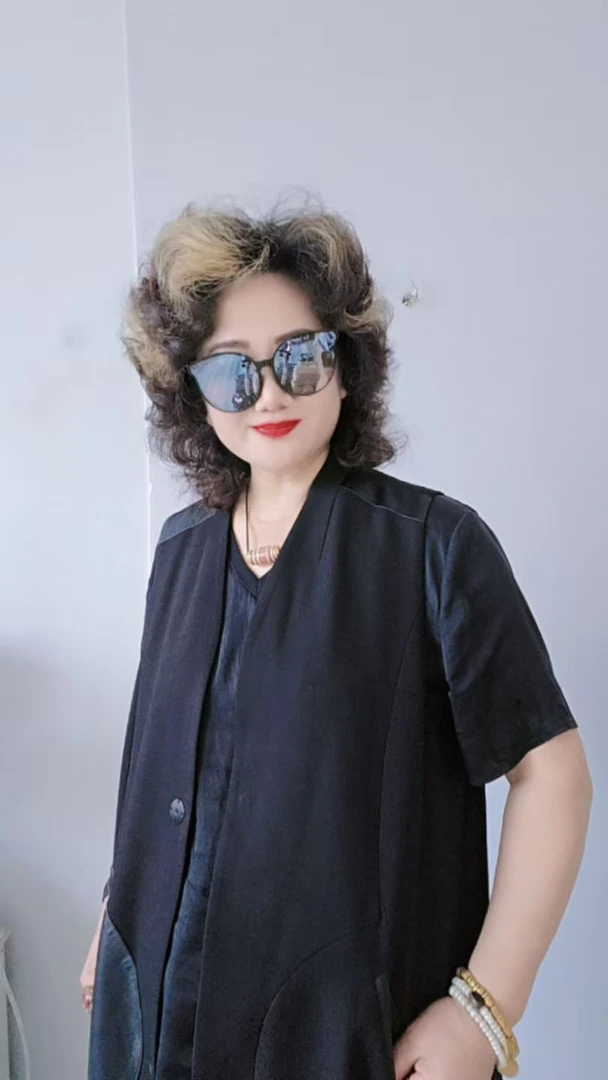 AB-7092东欧款高密混毛马甲