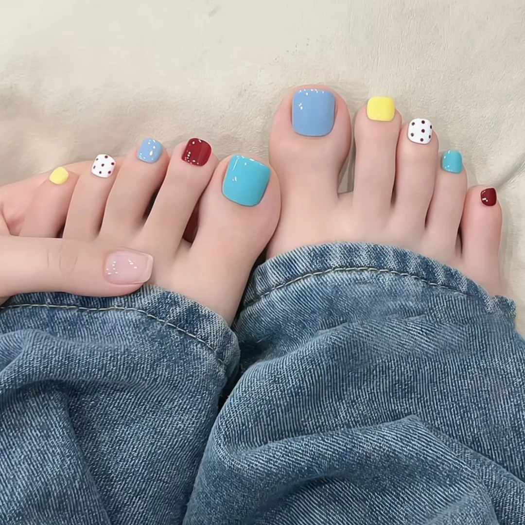 夏季脚趾甲贴片糖果色穿戴甲脚指甲贴片成品nails显白美甲批发