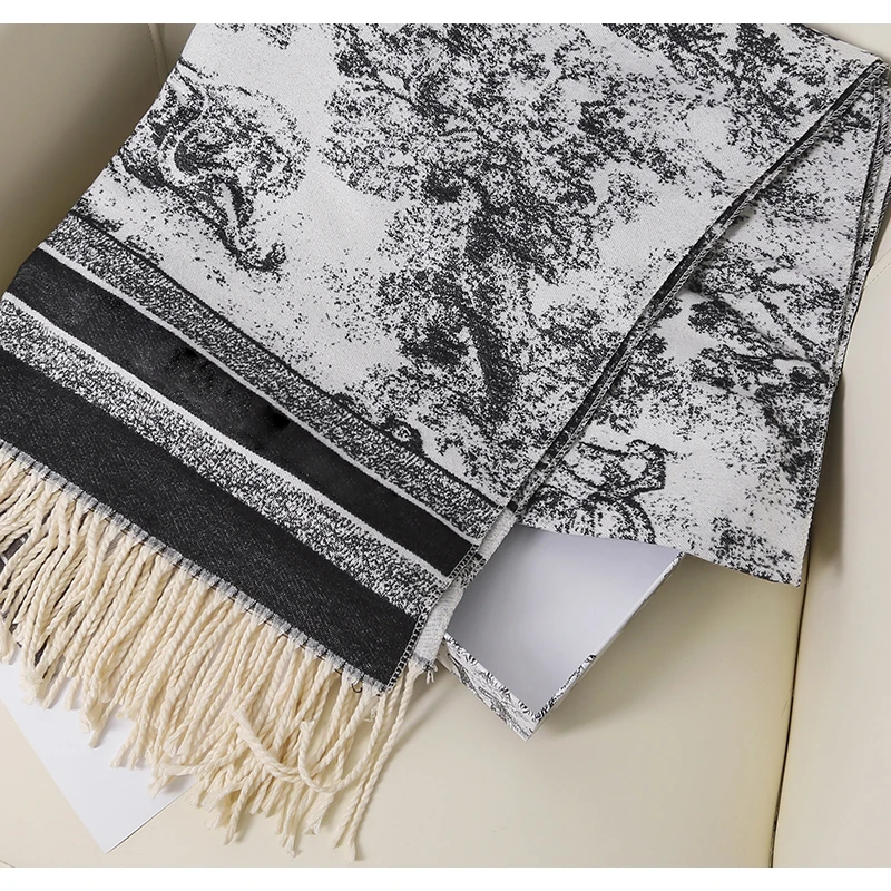 经典时尚丛林系列流苏百搭双面长方形护肩通用披肩0022