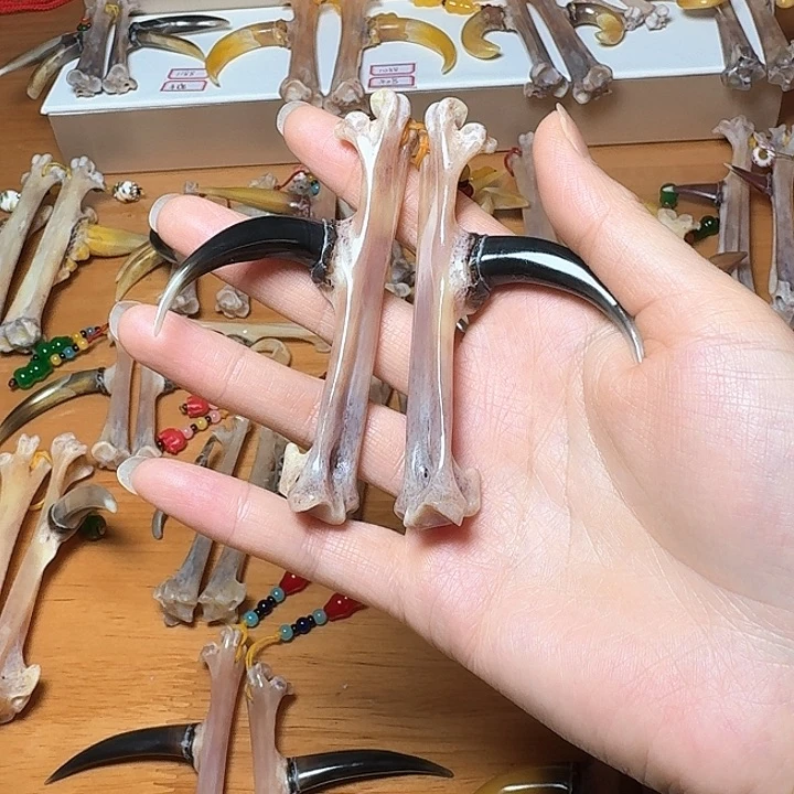 鸡骨（鸡脚）把件用****1鸡爪骨一对