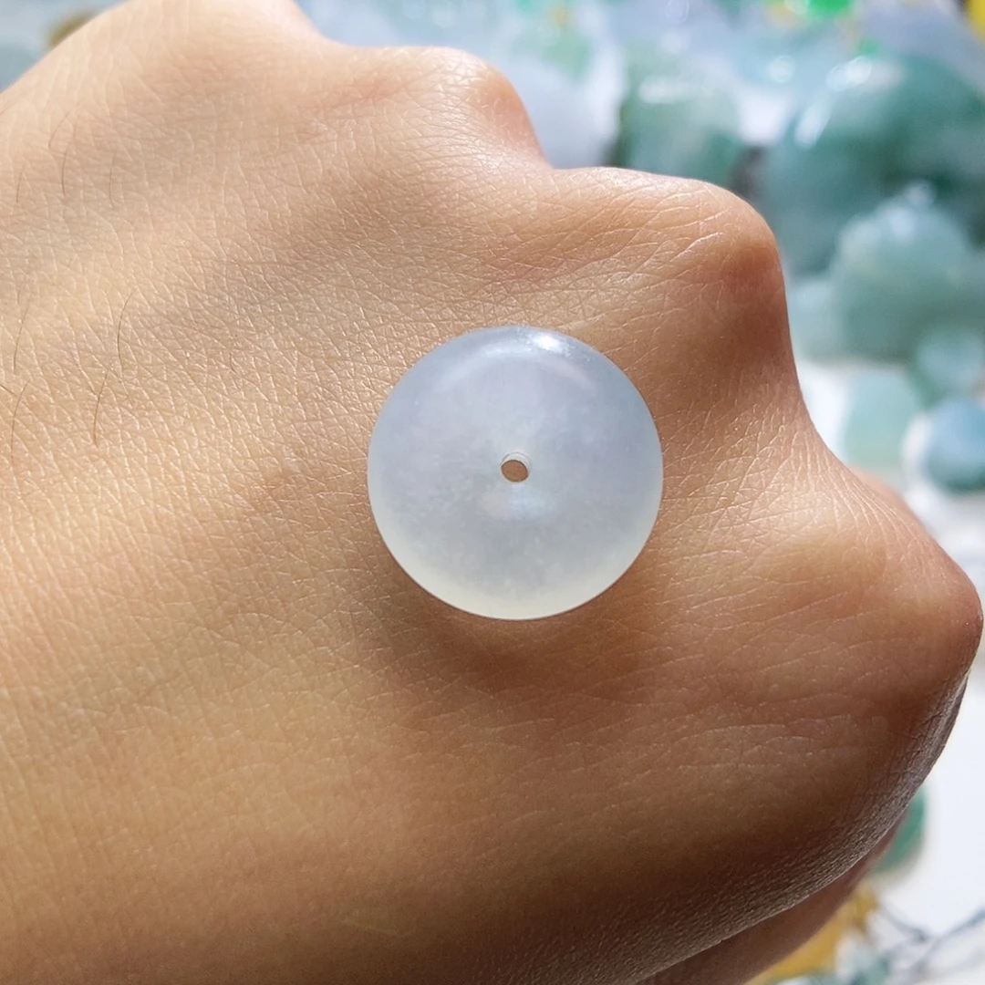 定制翡翠未镶嵌平安扣