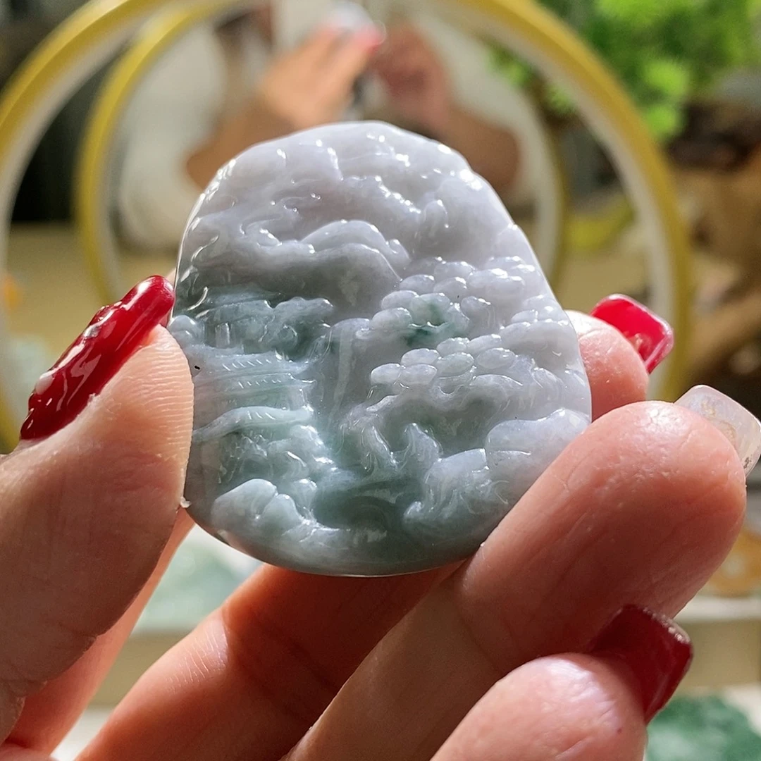 【闪购商品】翡翠颈饰未镶嵌山水