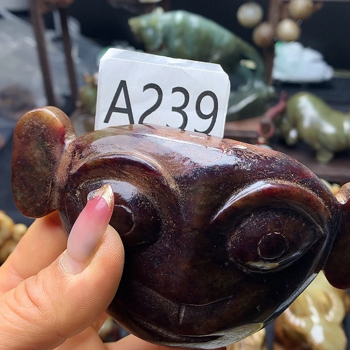 和田玉未镶嵌车挂