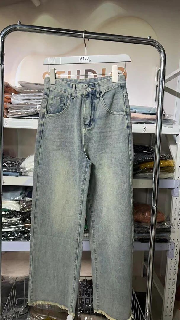 A430时尚百搭休闲牛仔裤