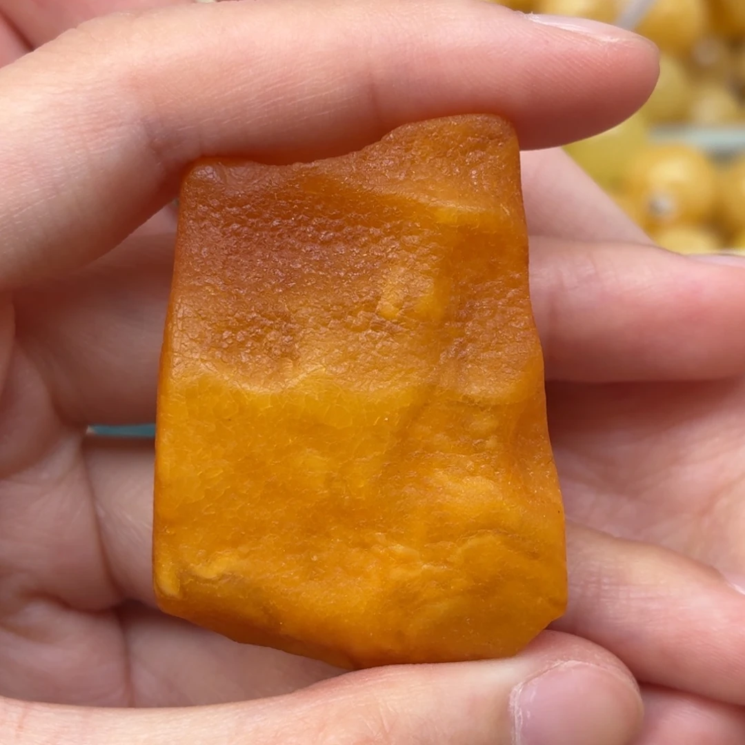 未镶嵌蜜蜡裸石蜜蜡