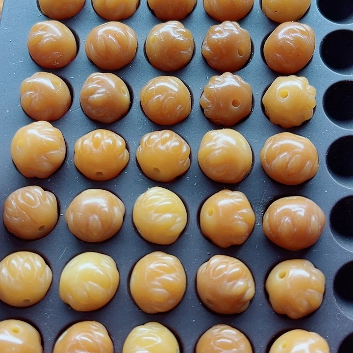 白玉菩提吊坠文*精品吞噬100颗