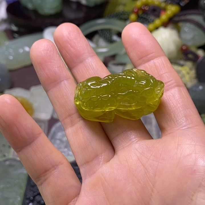 岫玉未镶嵌岫玉颈饰