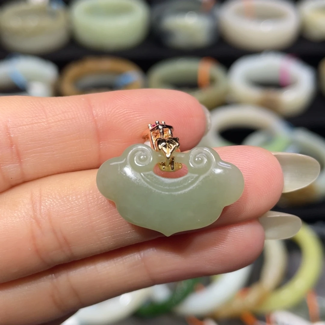 吊坠(不含链)未镶嵌和田玉