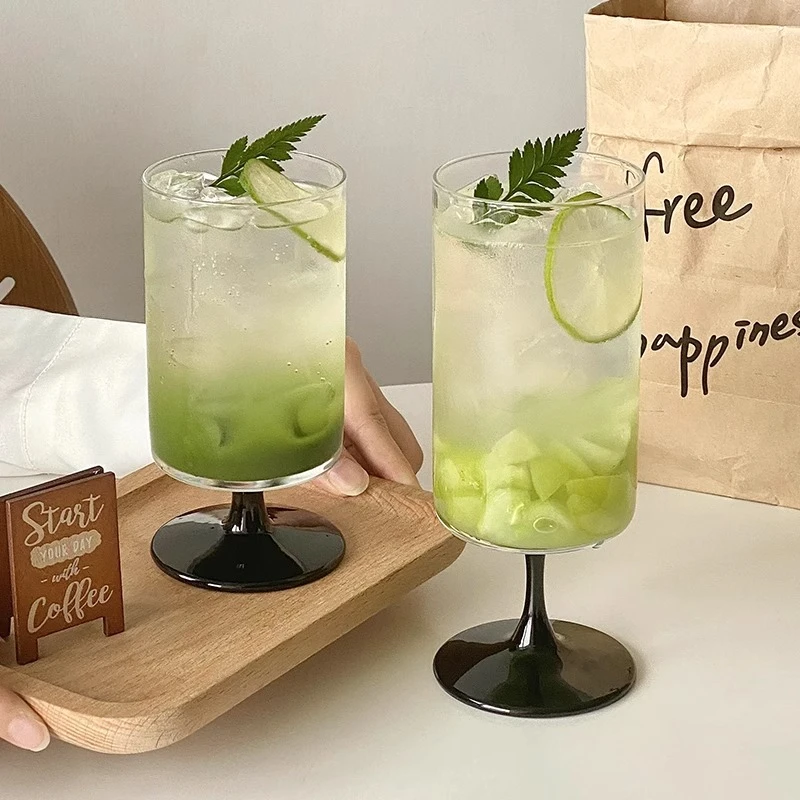 果汁杯黑色高脚杯ins高颜值玻璃果茶杯苏打饮料气泡水杯鸡尾酒杯