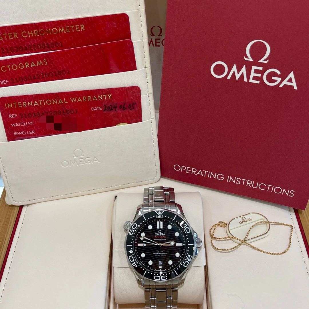 99新 Omega/欧米茄 深圳名典/海马300黑钢全套24年/42mm