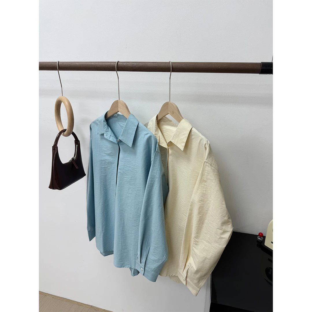 春夏色系 来了哦 盐缩纹理棉质长袖宽松纯色衬衫