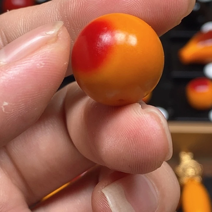 鸿运当头一点红红天然保真480，1.8
