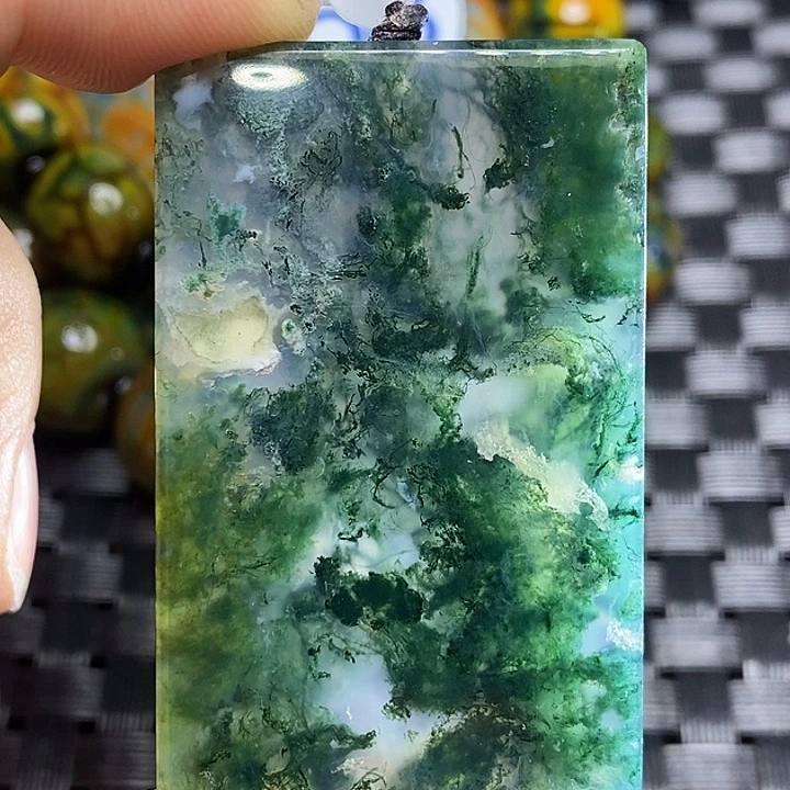 金***鑫玛瑙/玉髓未镶嵌颈饰