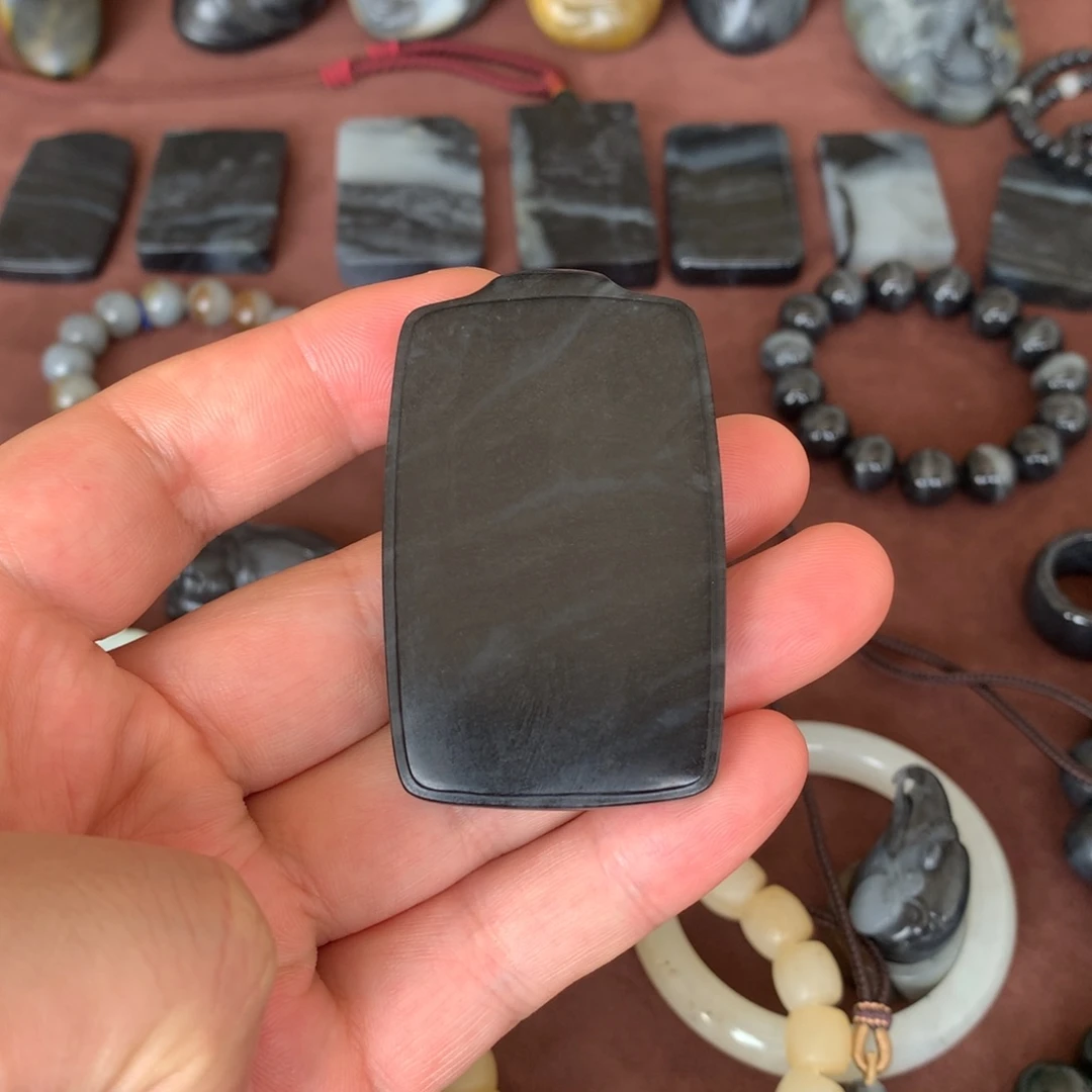 和田玉未镶嵌吊坠(不含链)