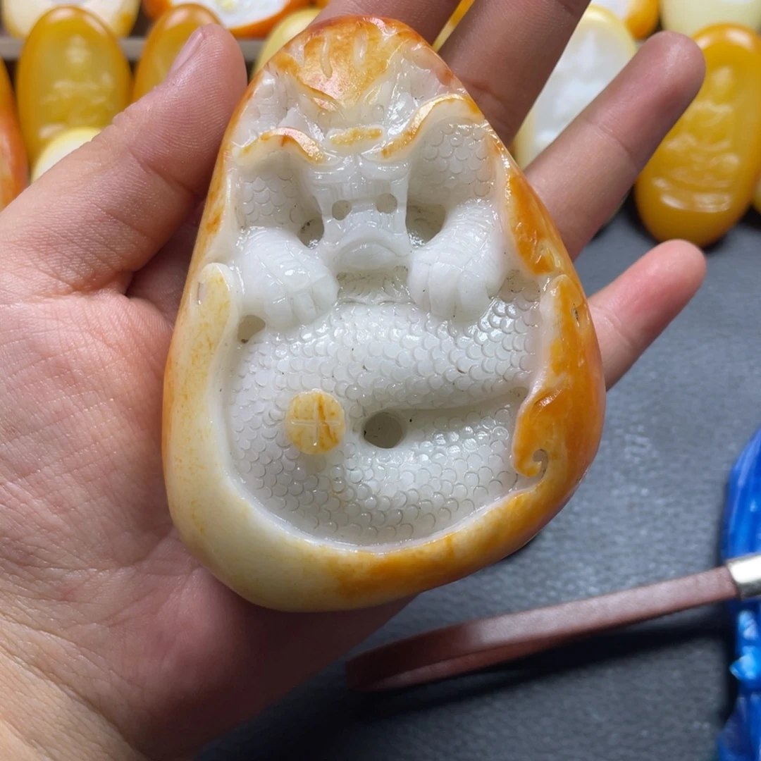 晚***5和田玉未镶嵌颈饰