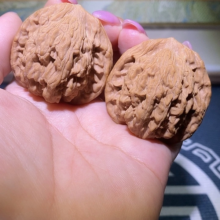 文玩核桃把件43虎头