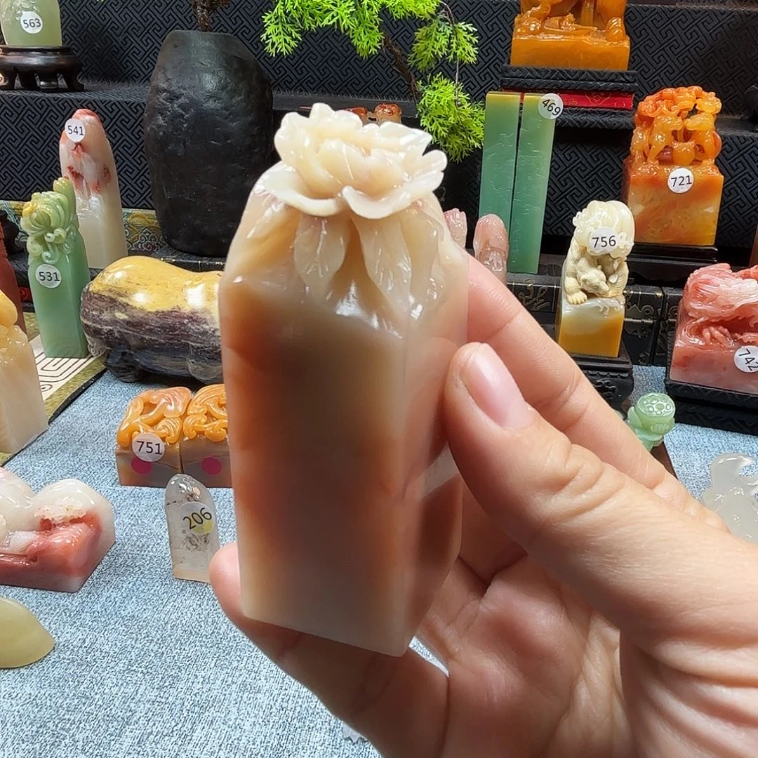 寿山石印石牡丹花8