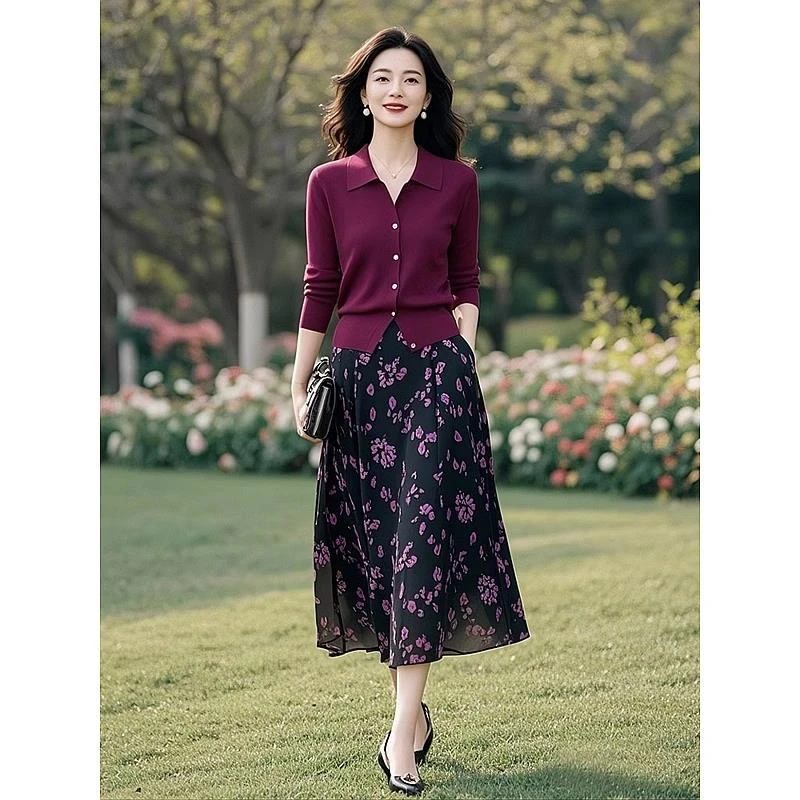 开春穿搭一整套气质休闲高级感显瘦紫红色针织衫碎花半身裙套装女