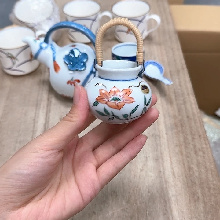 瓷片噗哈哈哈哈哈哈哈哈哈