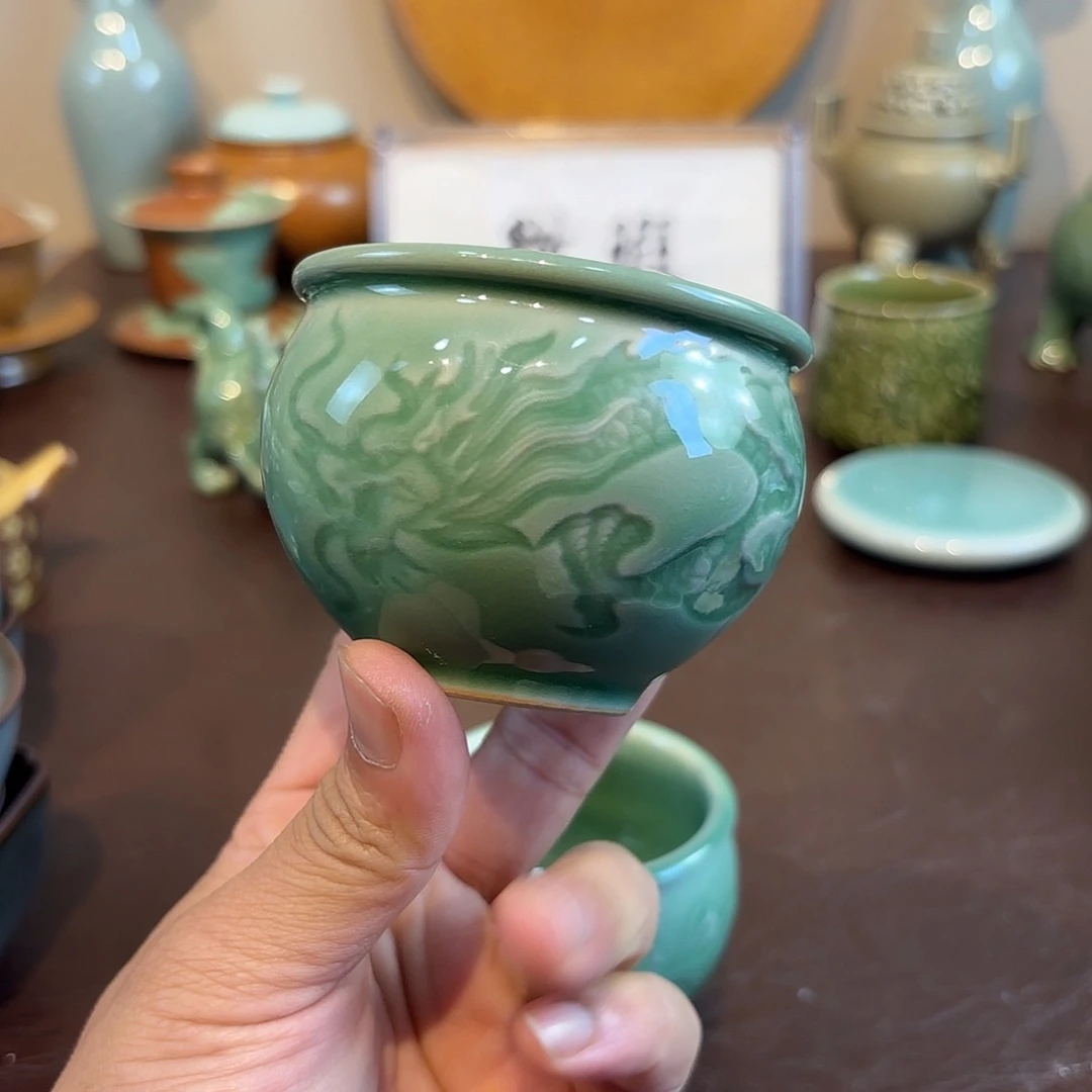 瓷片龙泉青瓷福利青瓷