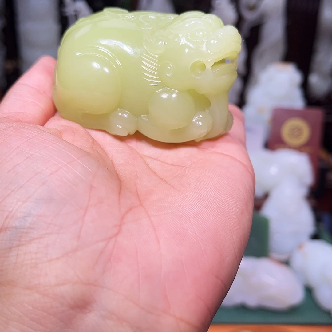 和田玉未镶嵌吊坠(不含链)