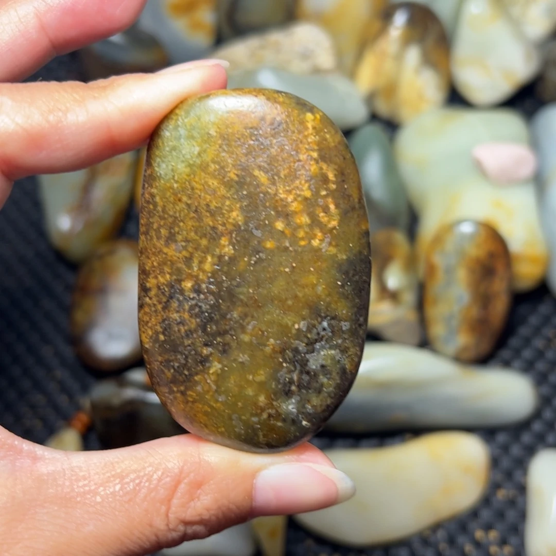 未镶嵌和田玉挂件B11