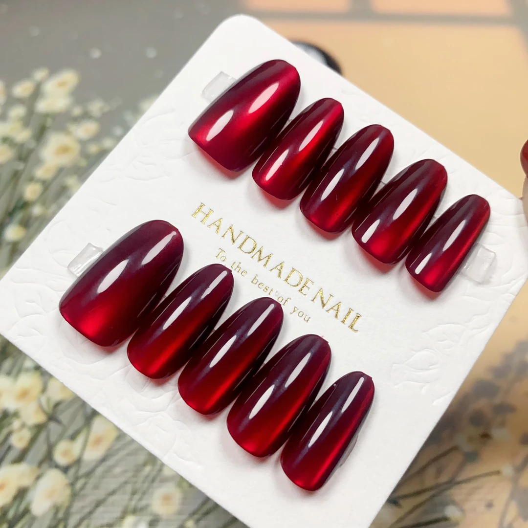 （短款）安哥拉红猫眼穿戴甲穿戴式2025年新款美甲贴片高级感假指甲