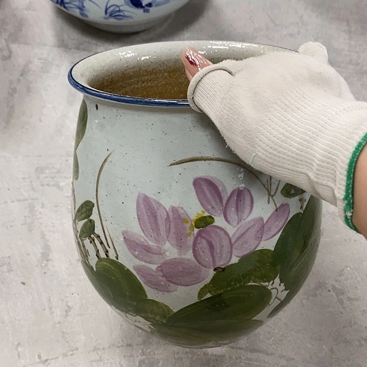 缸卡***姨13xc景德镇陶瓷花盆大瑕疵