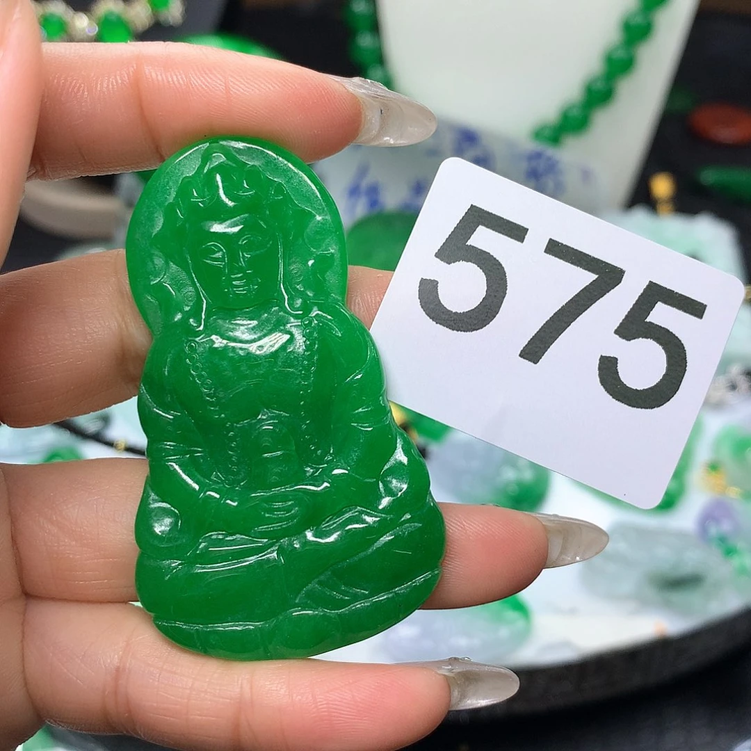 翡翠吊坠(赠链)未镶嵌