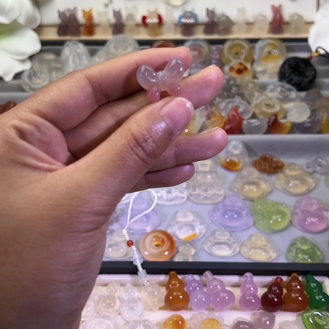 玛瑙/玉髓颈饰未镶嵌何*玉