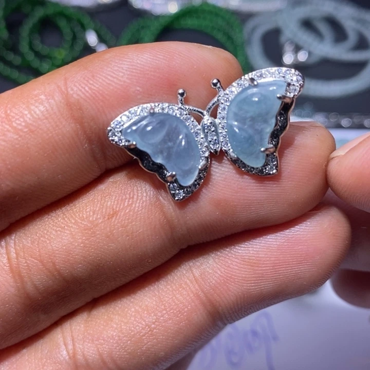 翡翠未镶嵌颈饰天然翡翠