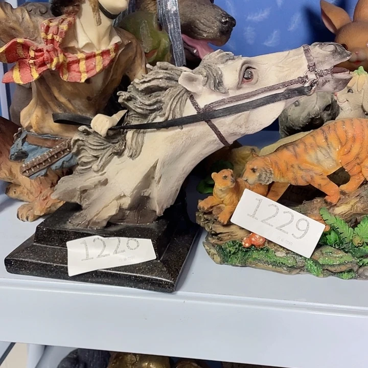 摆件哦**…孤品老货微瑕瓷