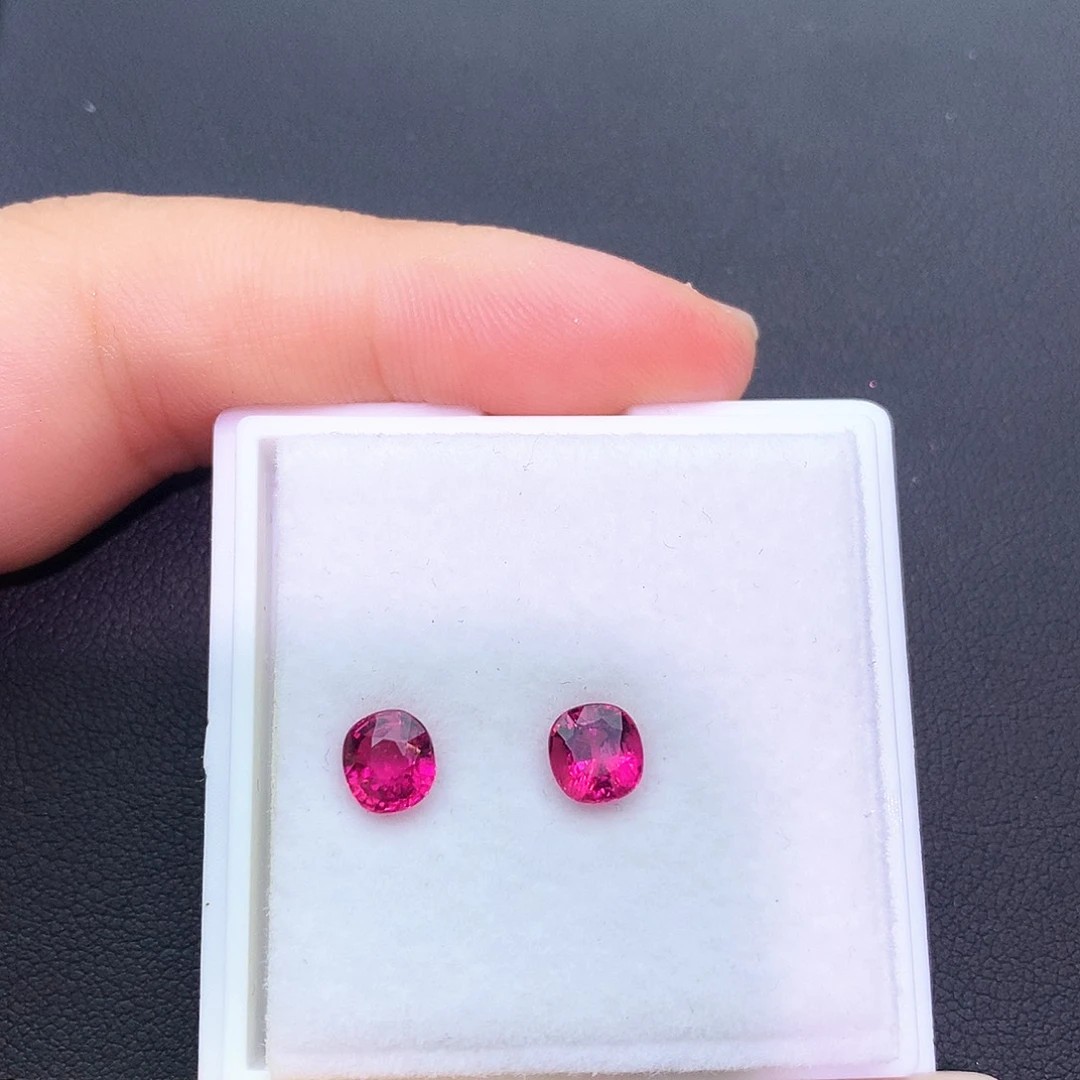 珠宝奇石未镶嵌碧玺天然卢比来碧玺裸石福利一对